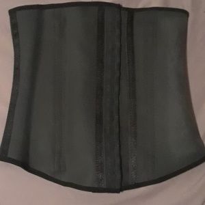Waist trainer